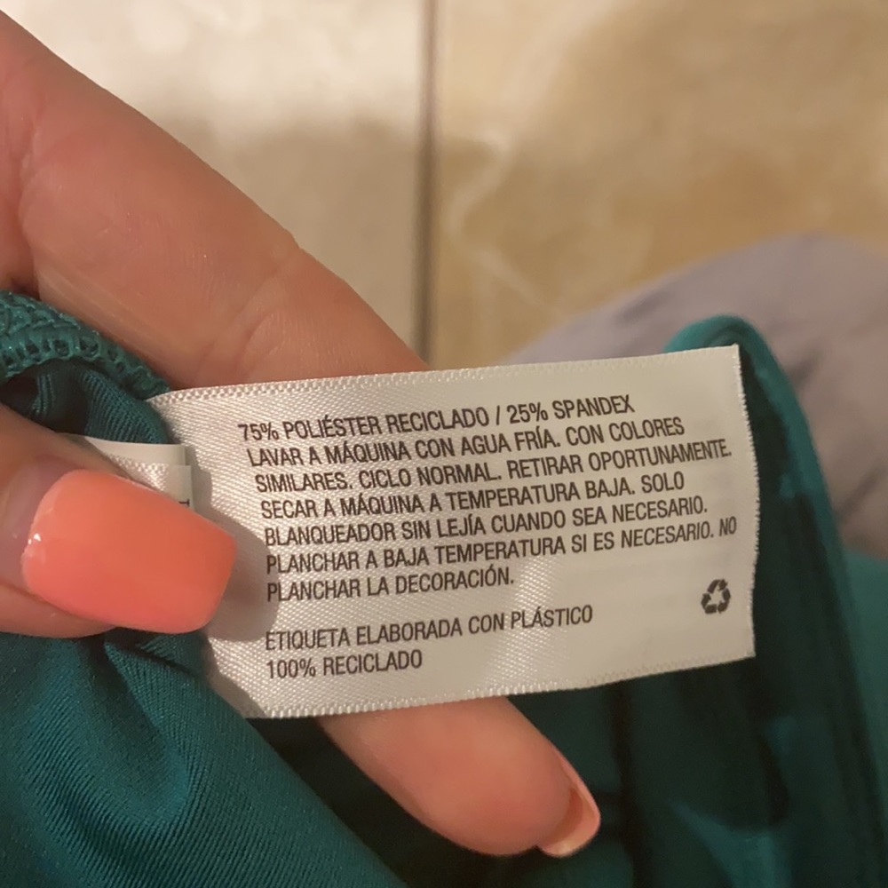 Cropped Leggings - Picture 7 of 7